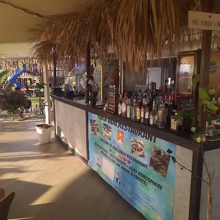 Красивая Квартира На Первой Линии С Бассейном Apartament Alanya